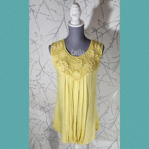 Hot Chilly Yellow Dot Floral Lace Overlay Pleated Tunic